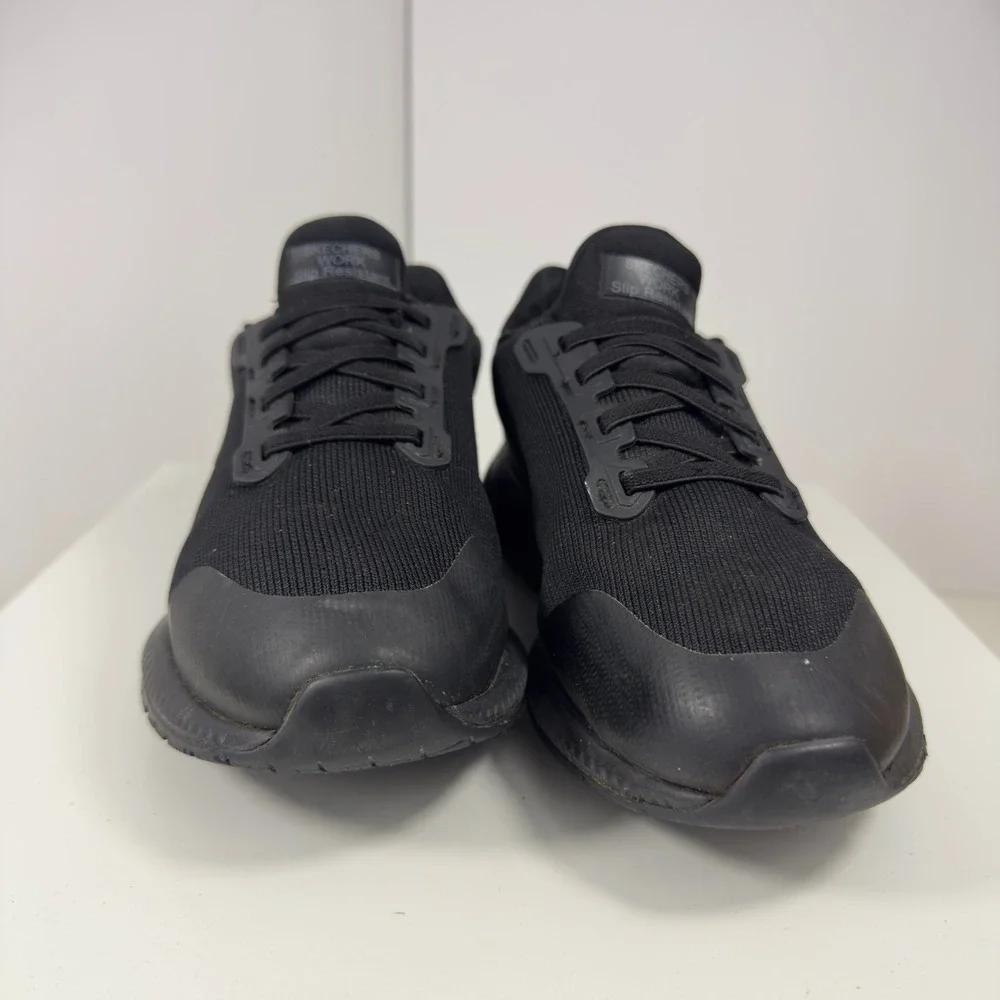 Skechers Work Squad Women Size 8 Black Slip Resistant Wide Fit Shoes 77222W
